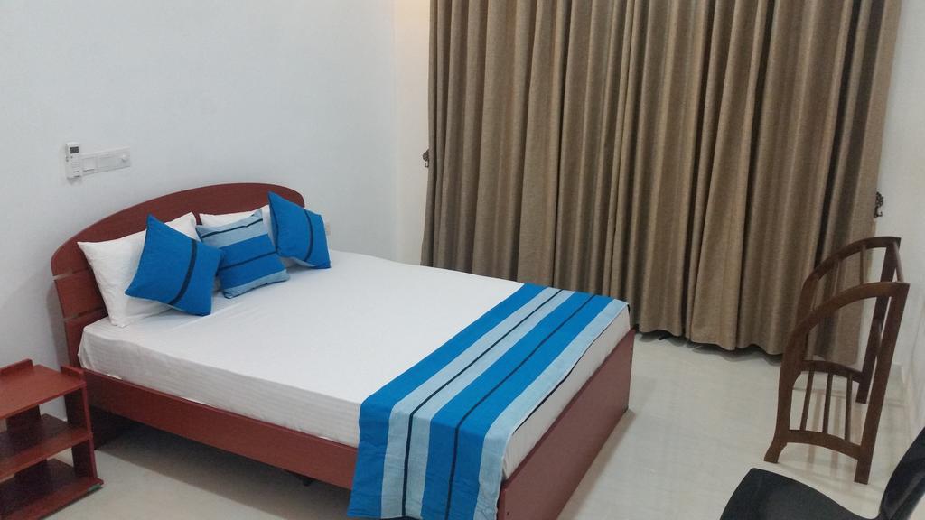 Serene View Tourist Rest Hotell Anuradhapura Exteriör bild