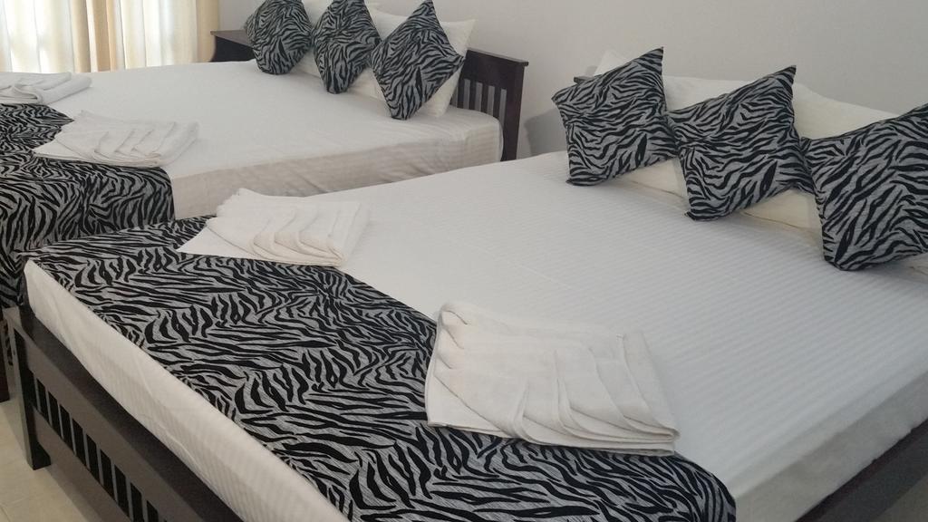 Serene View Tourist Rest Hotell Anuradhapura Exteriör bild