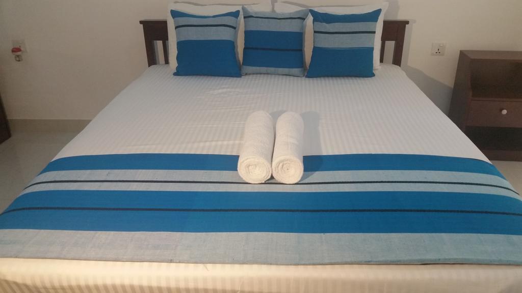 Serene View Tourist Rest Hotell Anuradhapura Exteriör bild