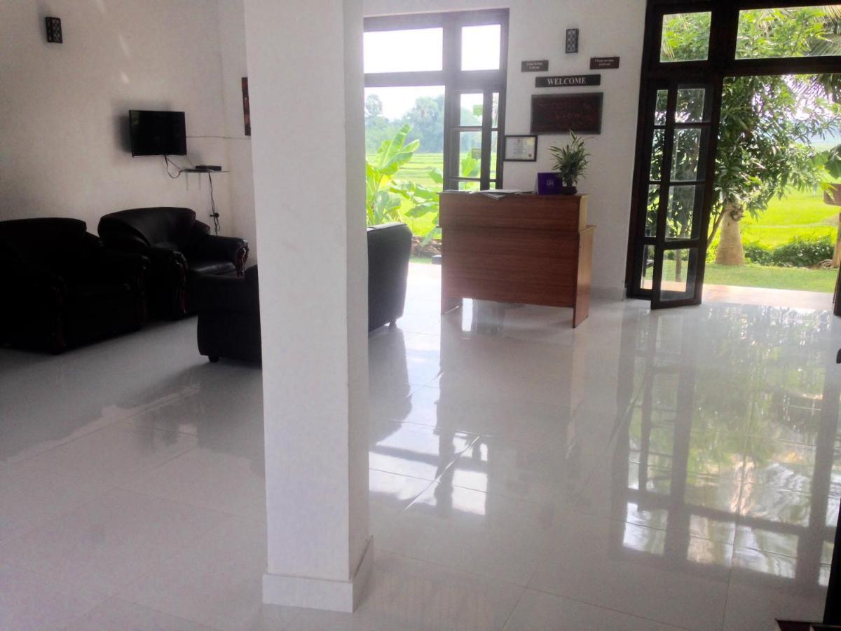 Serene View Tourist Rest Hotell Anuradhapura Rum bild